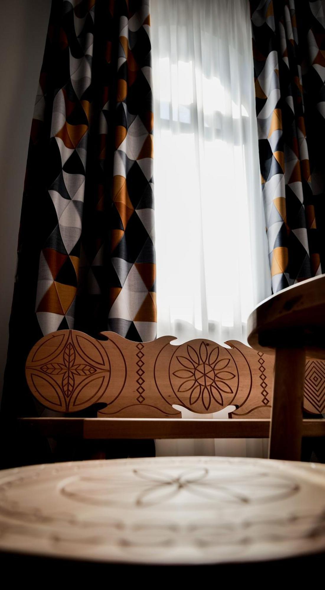 Conacul Olarilor Bed & Breakfast Baia de Fier Exterior photo